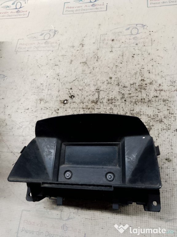 Display accesorii Opel Zafira 2006