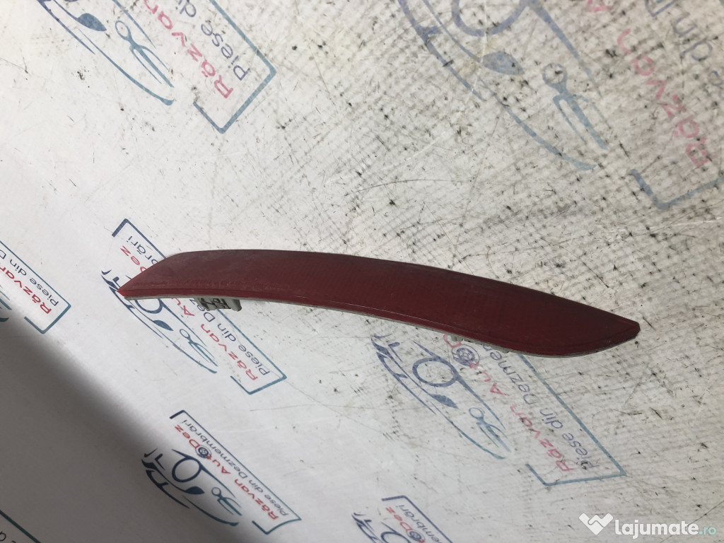 Catadioptru reflectorizant dreapta BMW Seria 5