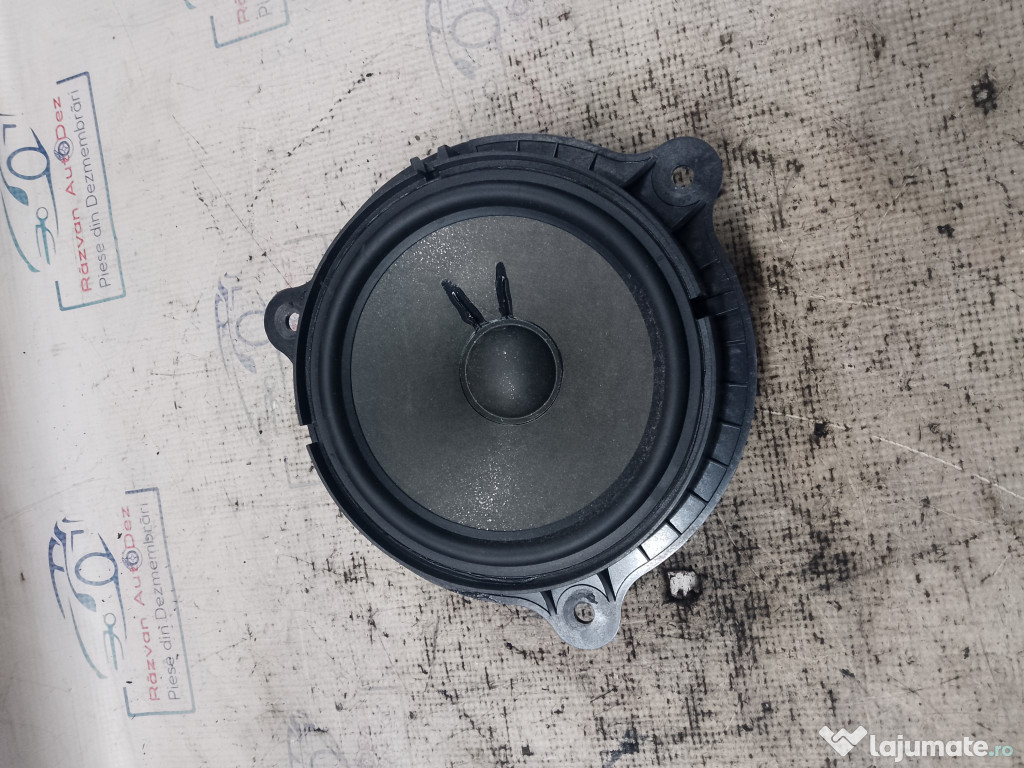 Boxa stanga fata Renault Kadjar 2018