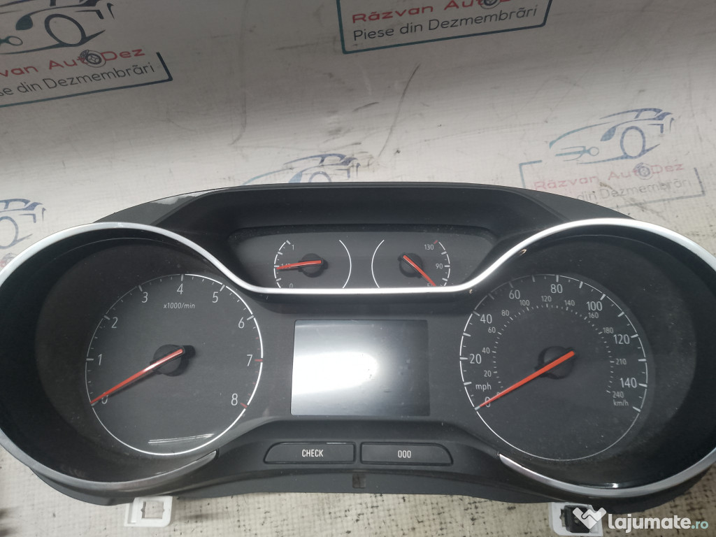 Ceasuri Bord UK Opel Grandland Motorina 2018