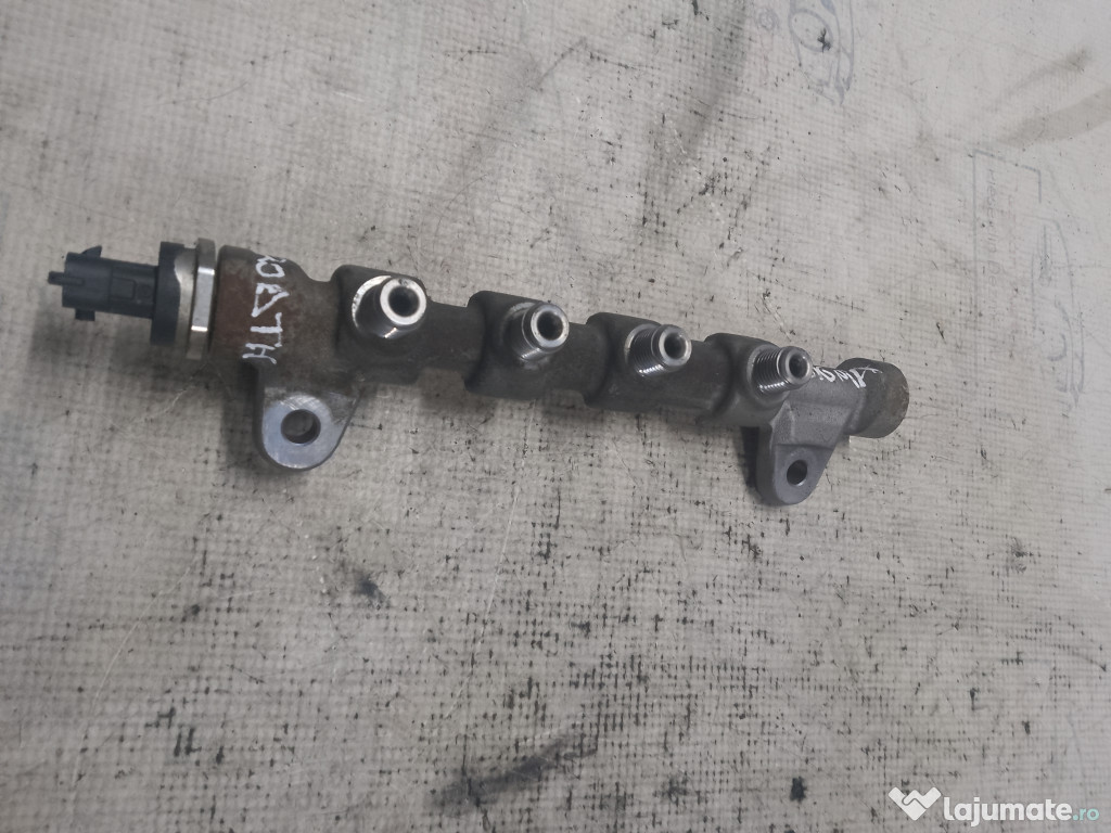 Rampa injectoare Opel Insignia A 2.0 2011