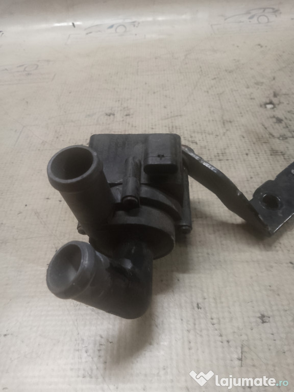 Pompa recirculare apa Volkswagen Passat B7 1.6 2012