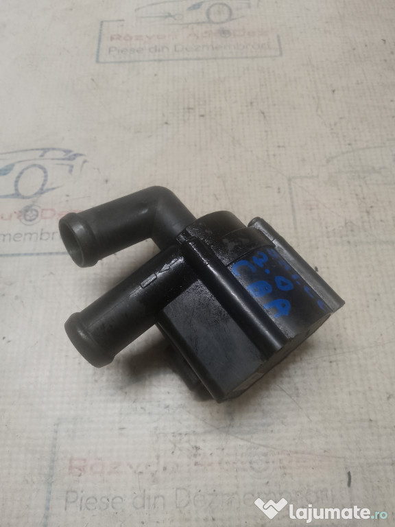 Pompa recirculare apa Volkswagen Passat CC 2.0 Motorina 2011