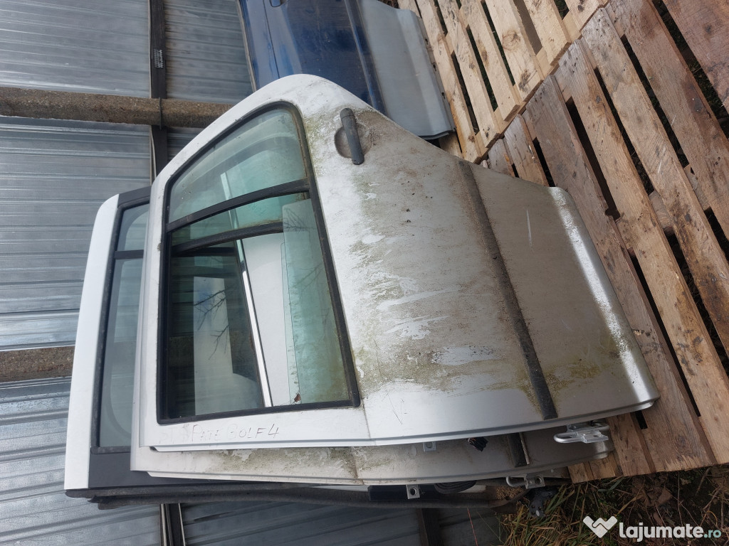 Usa stanga spate Volkswagen Golf 4 2002