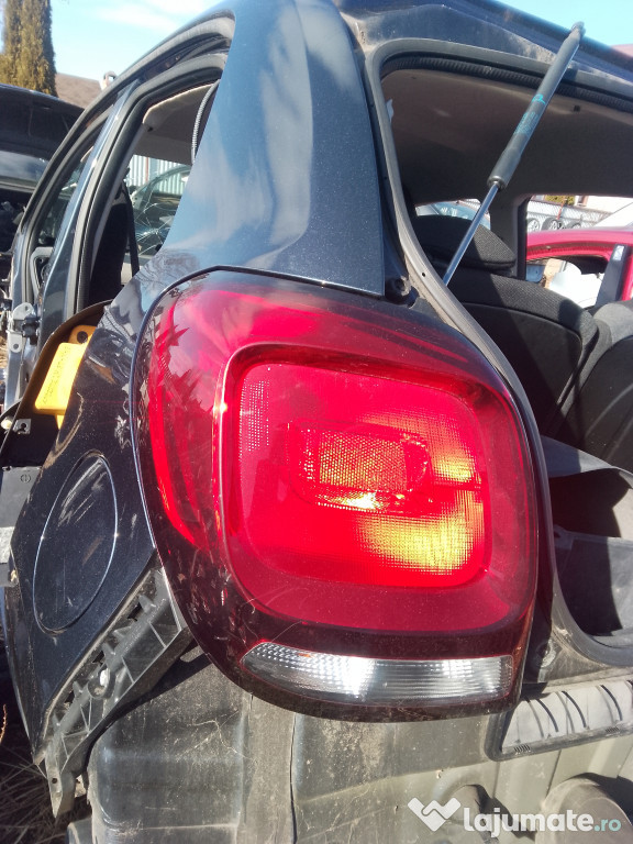 Stop stanga aripa Citroen C1 1.0 Benzina 2016