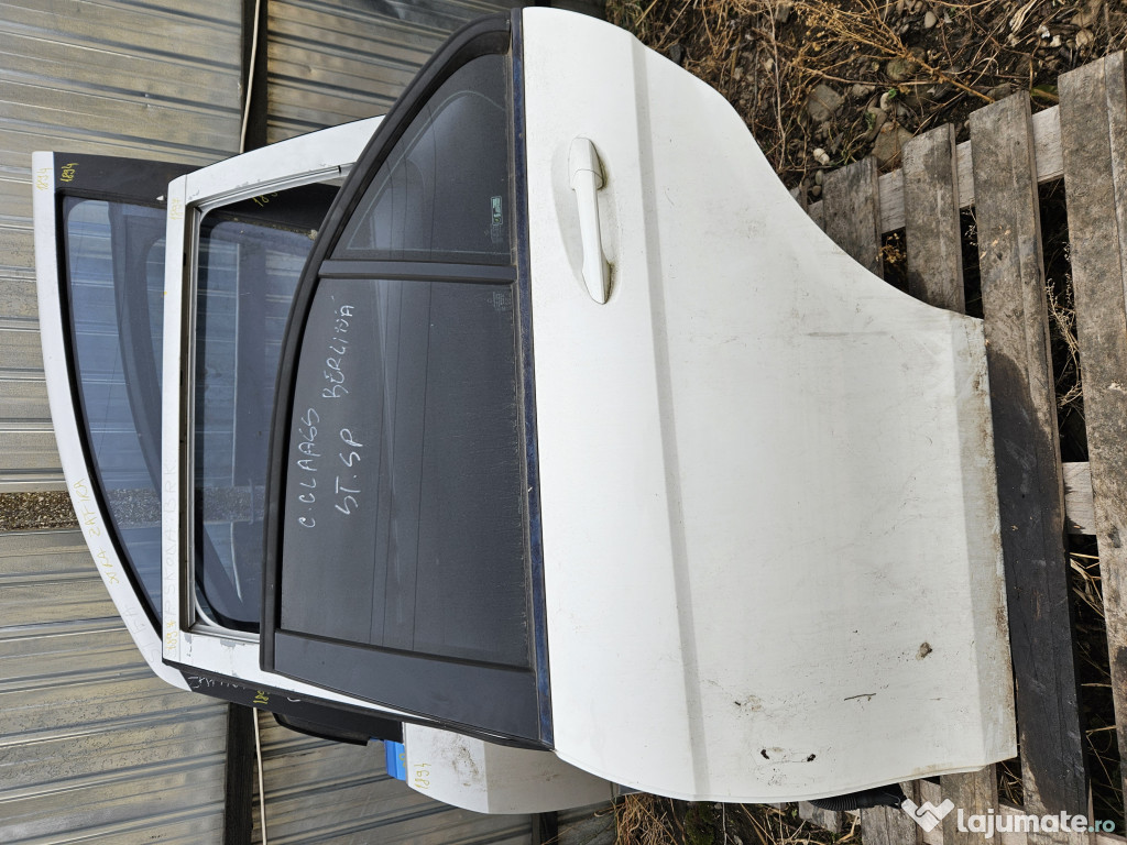 Usa stanga spate Mercedes C-Class W204 2012