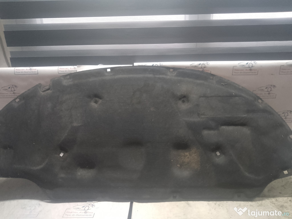 Pâsla capotă Audi A3 2008
