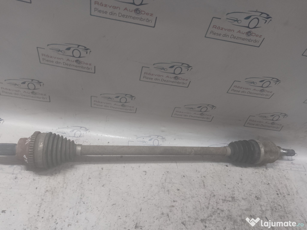 Planetara dreapta spate Dacia Duster 2013