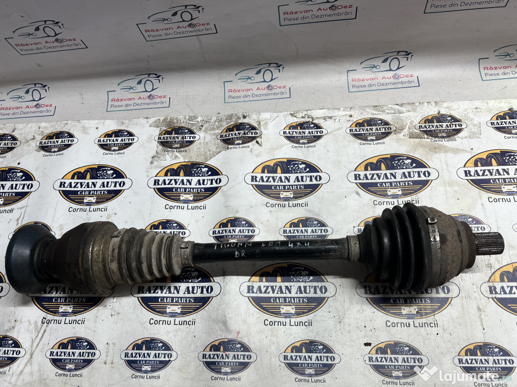 Planetara dreapta fata Volkswagen Tiguan 2010