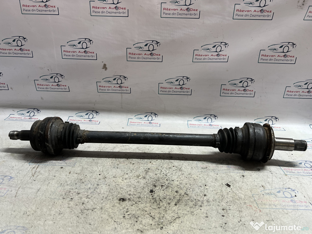 Planetara dreapta fata Mercedes C-Class W204 2012