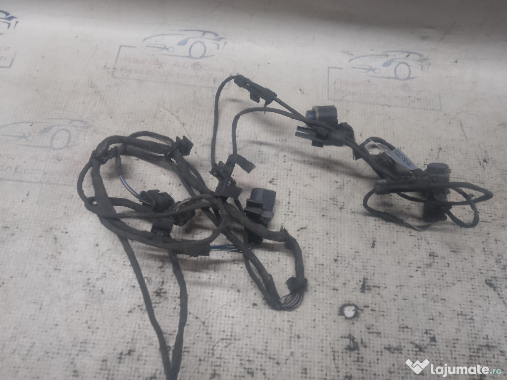 Senzori parcare fata plus instalație Audi A4 B8 2011