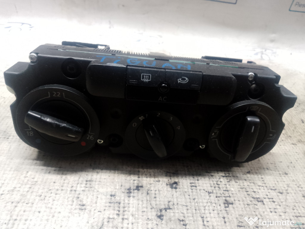Panou comanda clima Volkswagen Tiguan 2008