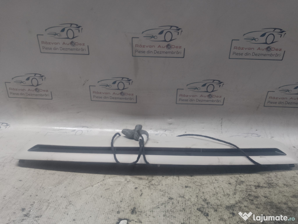 Stop central hayon Mercedes C Class W205 2012