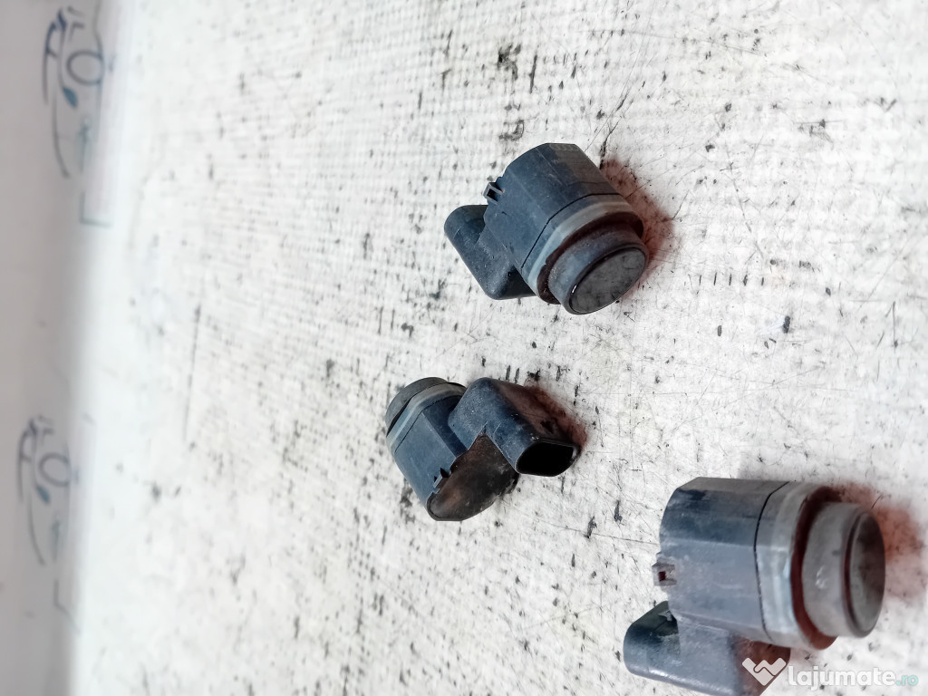 Senzor parcare spate Audi A4 B8 2011
