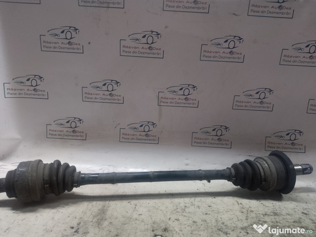 Planetara dreapta spate BMW 320 gt 2.0 Motorina 2013