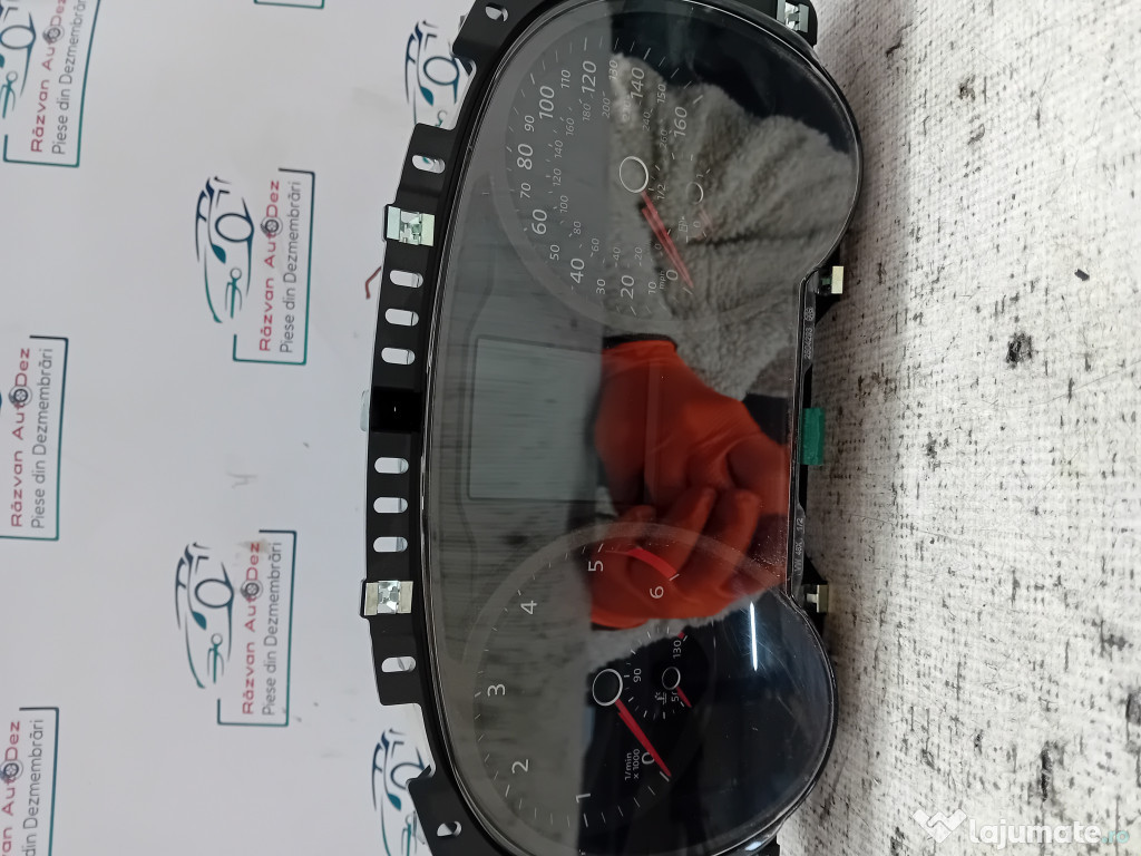 Ceasuri Bord UK Volkswagen Passat B8 2015