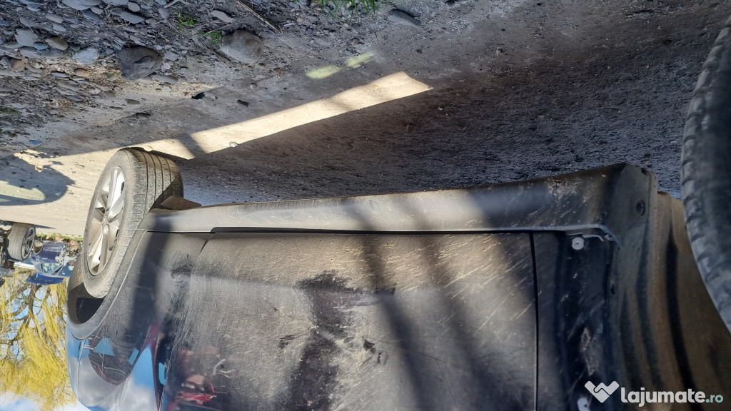 Prag stanga plastic Nissan Juke 2018