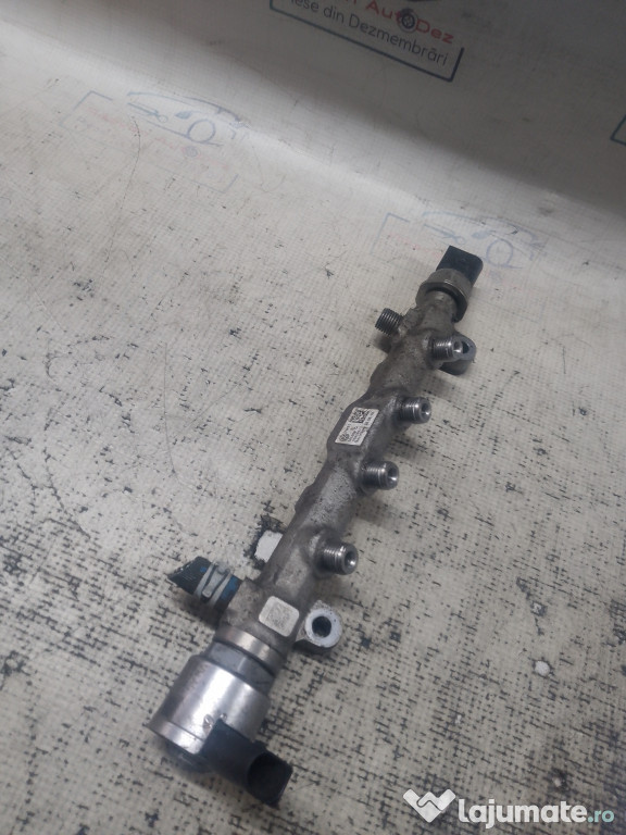 Rampa injectoare Volkswagen Tiguan 2.0 Motorina 2015