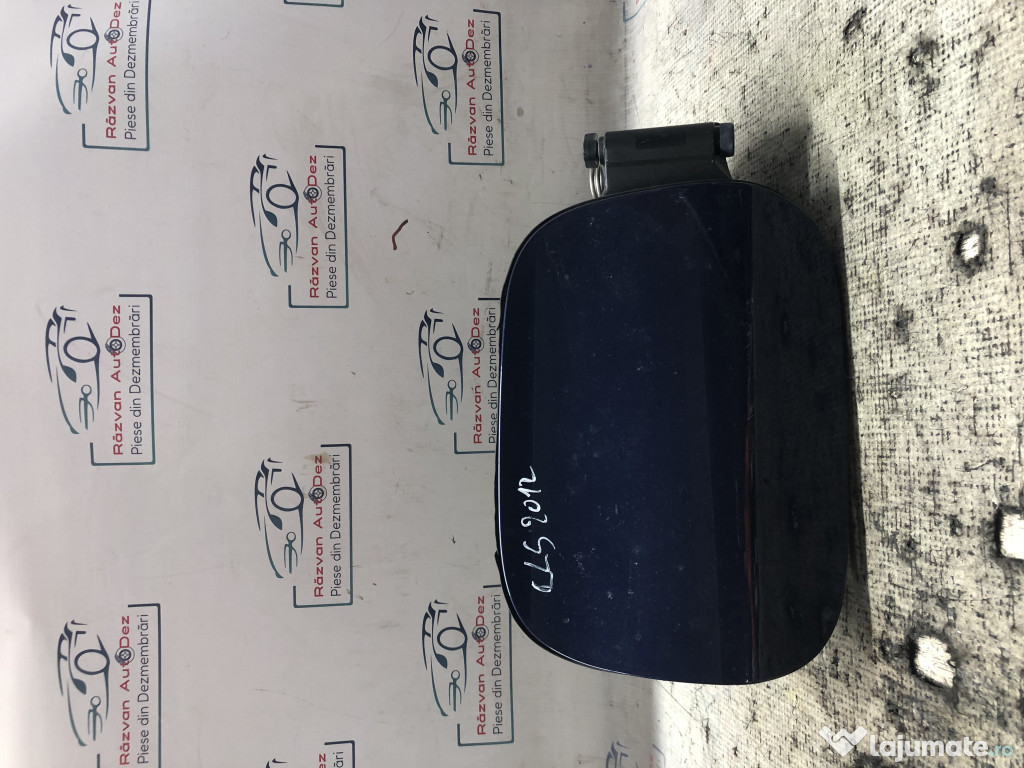 Usita rezervor Mercedes CLS 2012