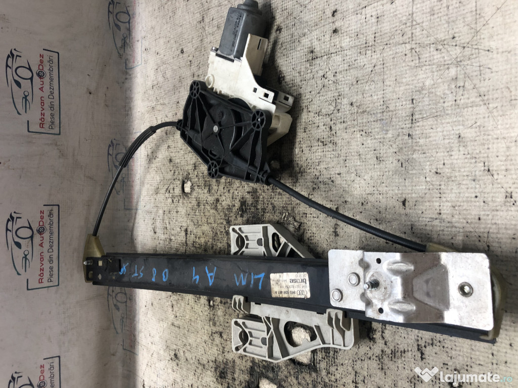 Macara geam stanga spate Audi A4 B8 2012