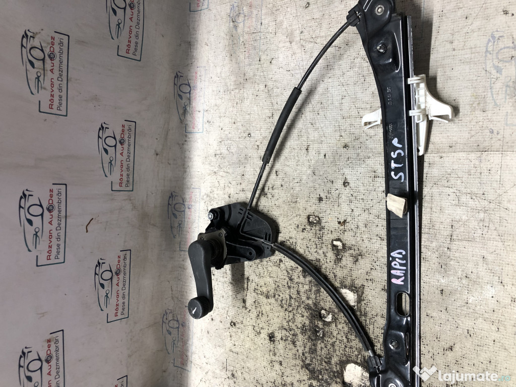 Macara geam stanga spate Skoda RAPID 2014