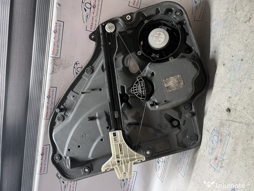 Macara geam stanga spate Volkswagen Golf 6 2009
