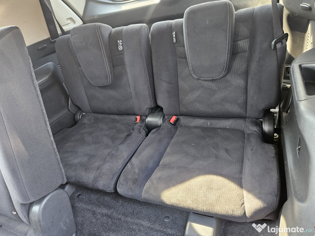 Banchete spate (7 locuri) Nissan X-Trail 2015