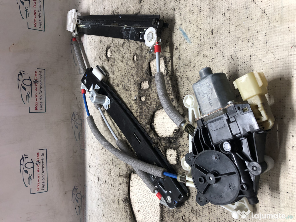 Macara geam stanga spate Ford B-MAX 1.0 Benzina 2015