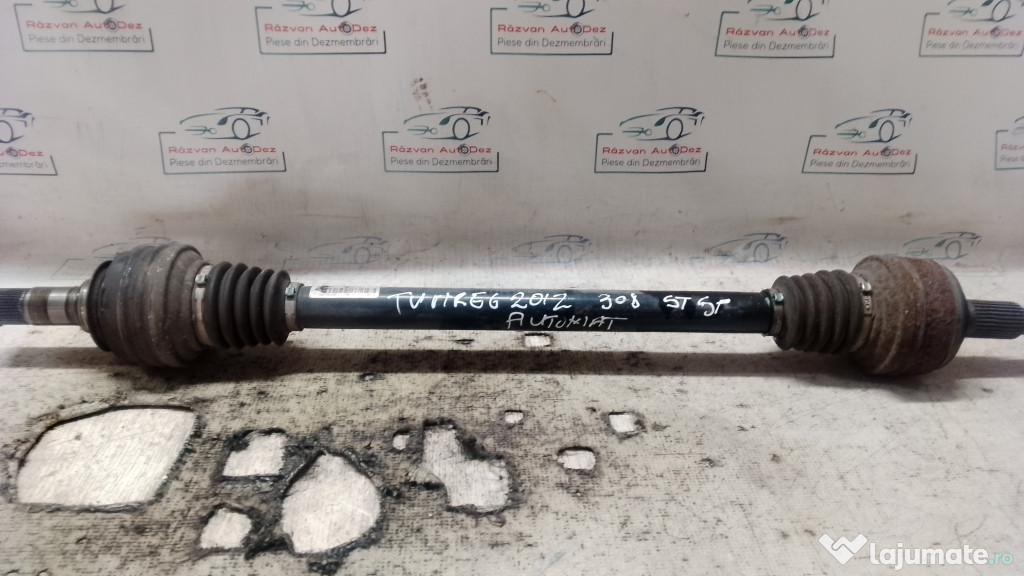 Planetara stanga spate Volkswagen Touareg 3.0 Motorina 2012