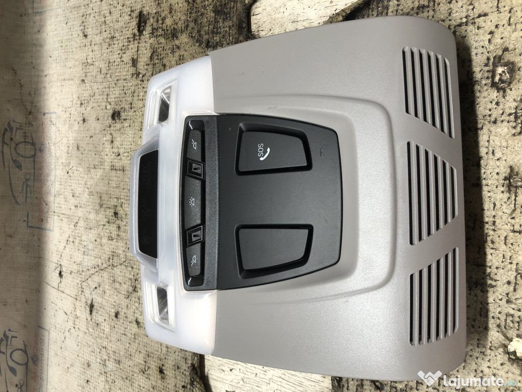 Plafoniera BMW Seria 2 F46 1.5 Benzina 2016