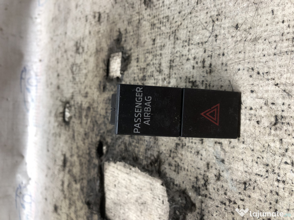 Buton avarie Skoda Octavia 3 2014