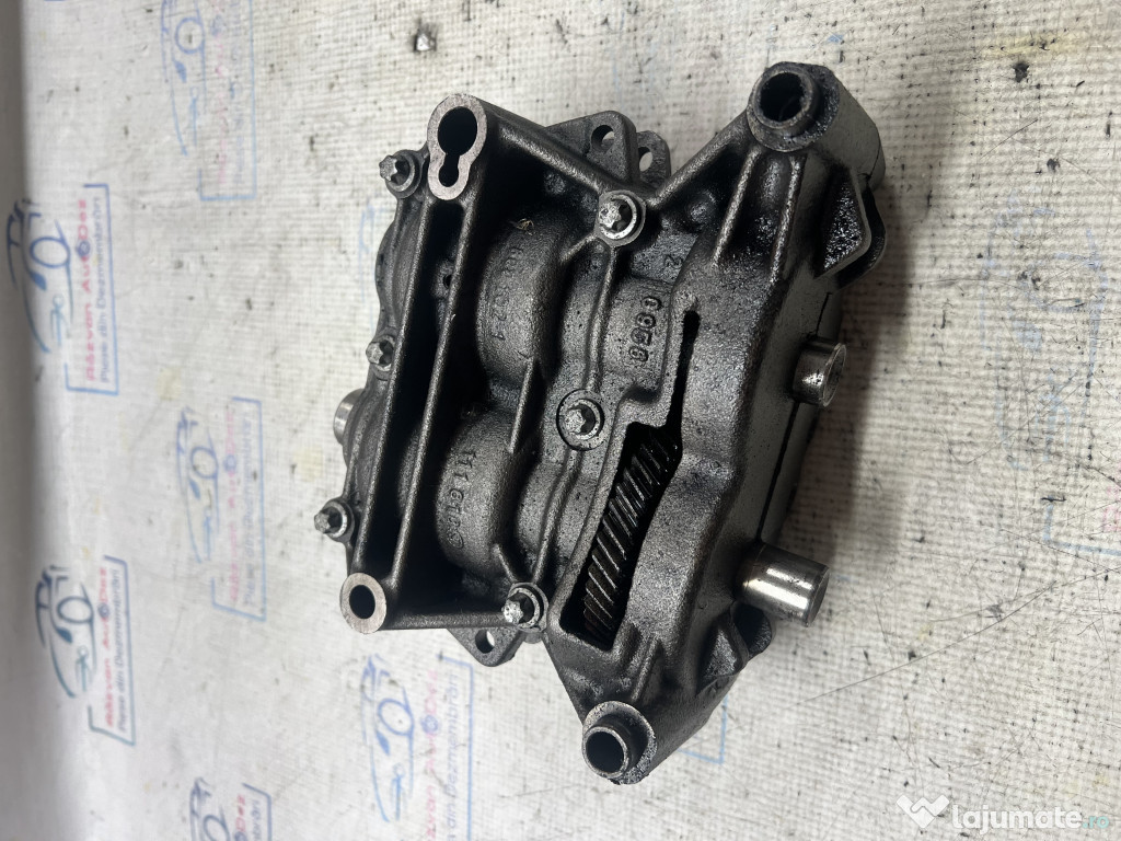 Pompa ulei Mercedes CLK 2010