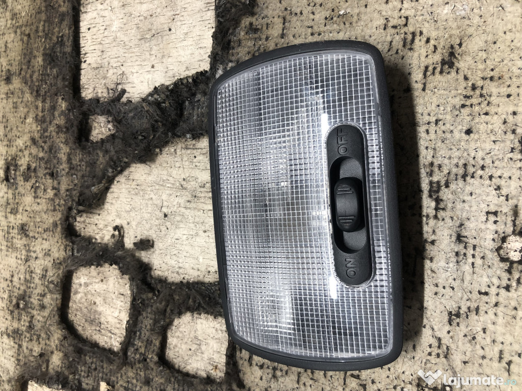 Lampa plafon spate Honda Civic 1.0 Benzina 2018