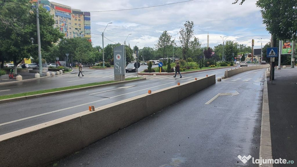 Sp. com. stradal trafic intens/intersectie Metrou Brancov...