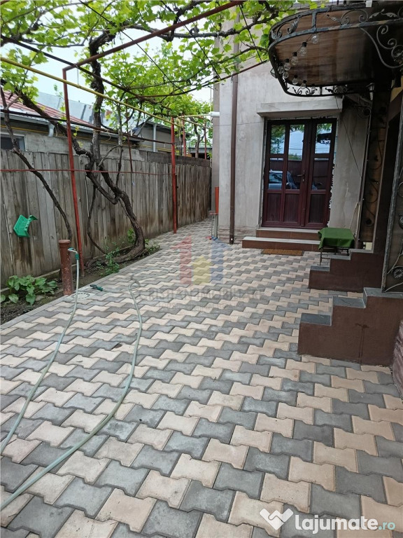 VILA, P M, 2017, zona Chercea, Se vinde MOBILTA!
