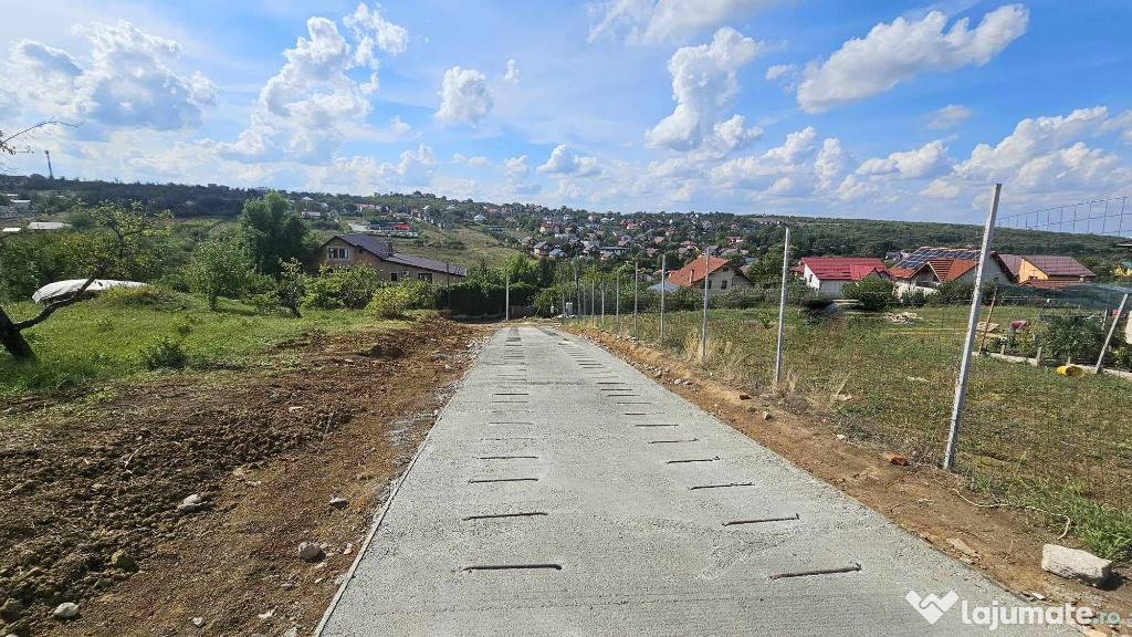 Teren intravilan ,900 mp, Bucium Barnova
