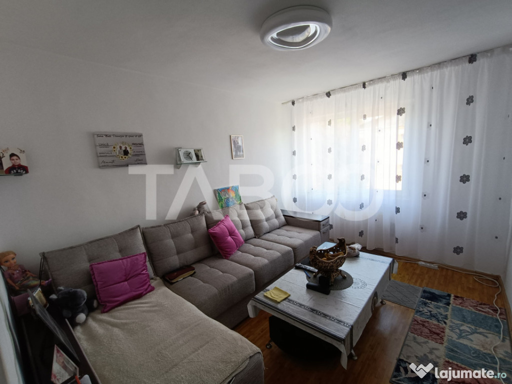 Apartament decomandat 2 camere 32 mp utili mobilat Cetate Al