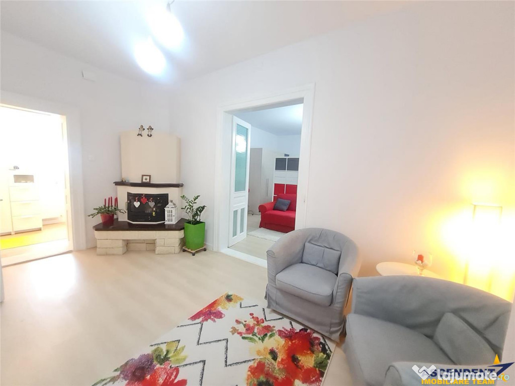 Casa, pe locatie centrala, imbinare apreciabila intre tradit