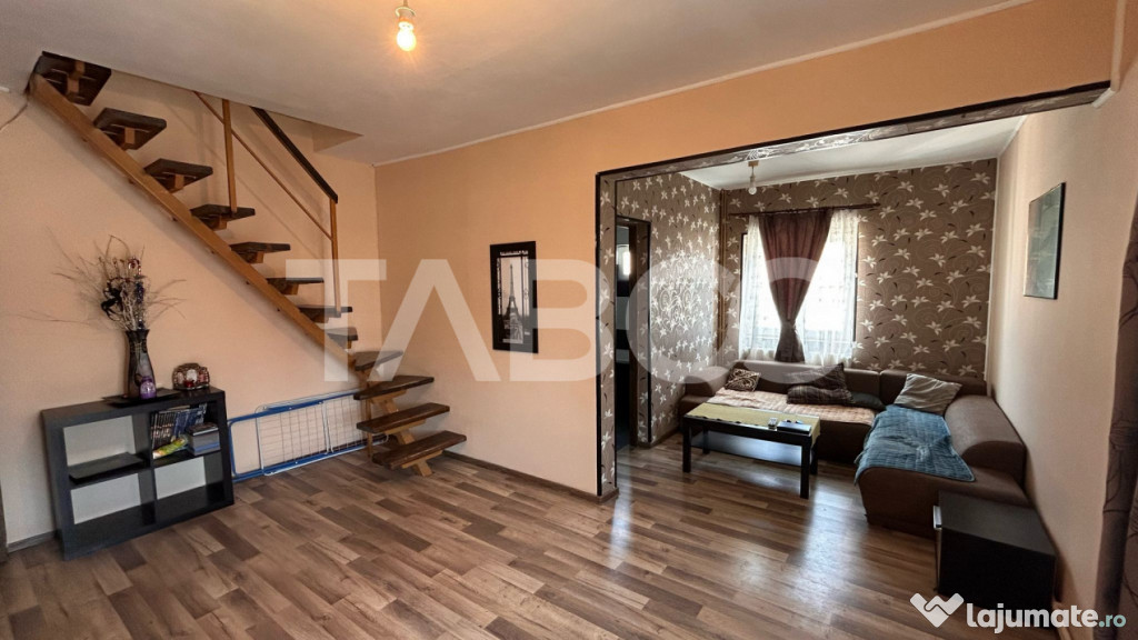 Apartament de vanzare cu 4 camere 90 mpu cu balcon zona Vasi