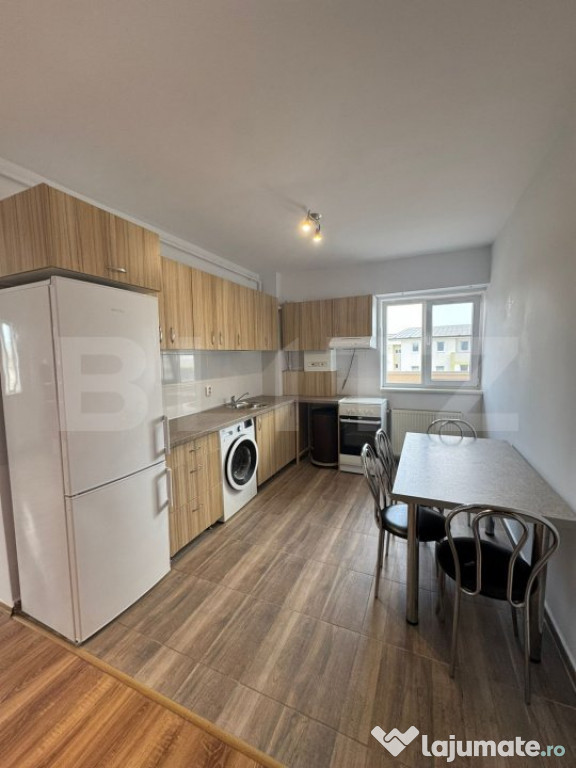 Apartament 2 camere, spatios, 60 mp, parcare, zona Eroilor