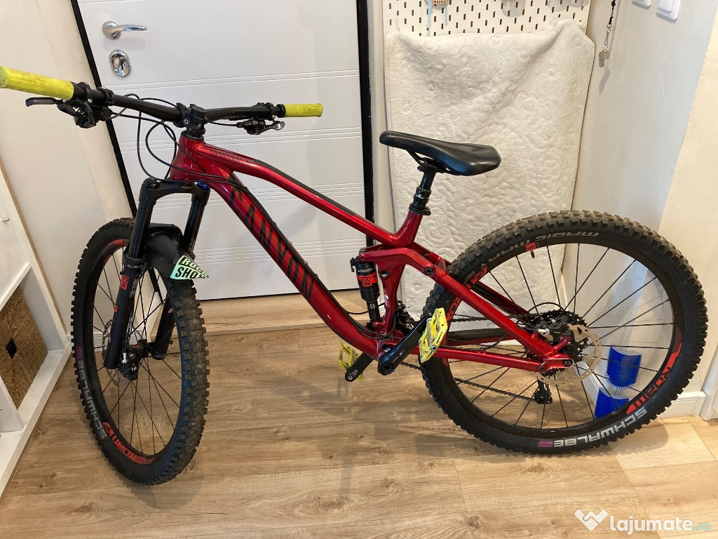 Full suspension Canyon Spectral AL 6, cadru S, roti 27.5