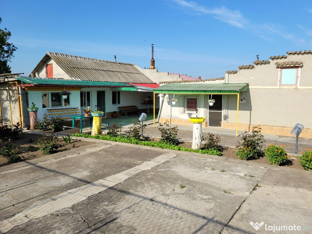 Casă de vanzare jud Constanta