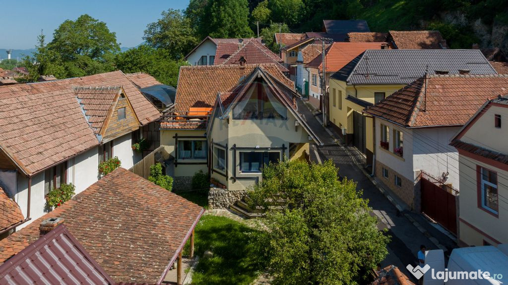 Casă cu farmec tradițional și zona pitoreasca - Râșn...