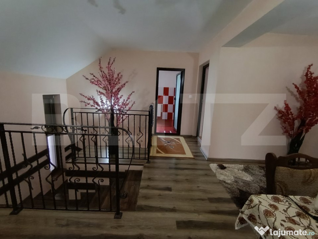 Casa cu 4 camere