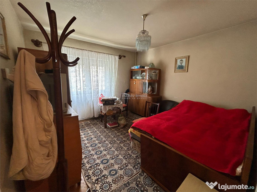 Apartament 2 camere, etaj intermediar, Centru