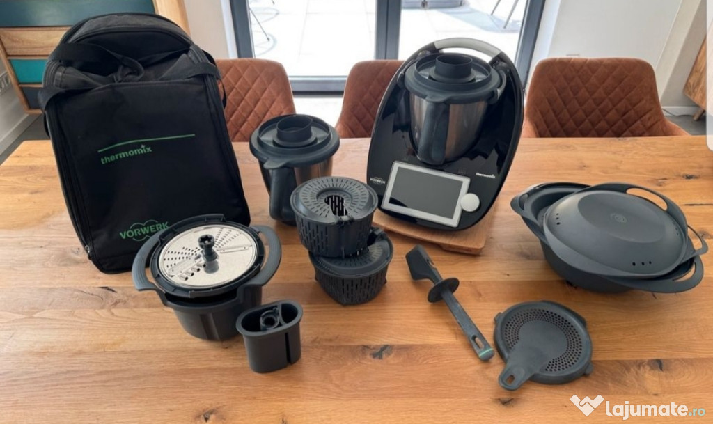 Thermomix TM6 negru - Ediție limitată neagră cu multe accesorii