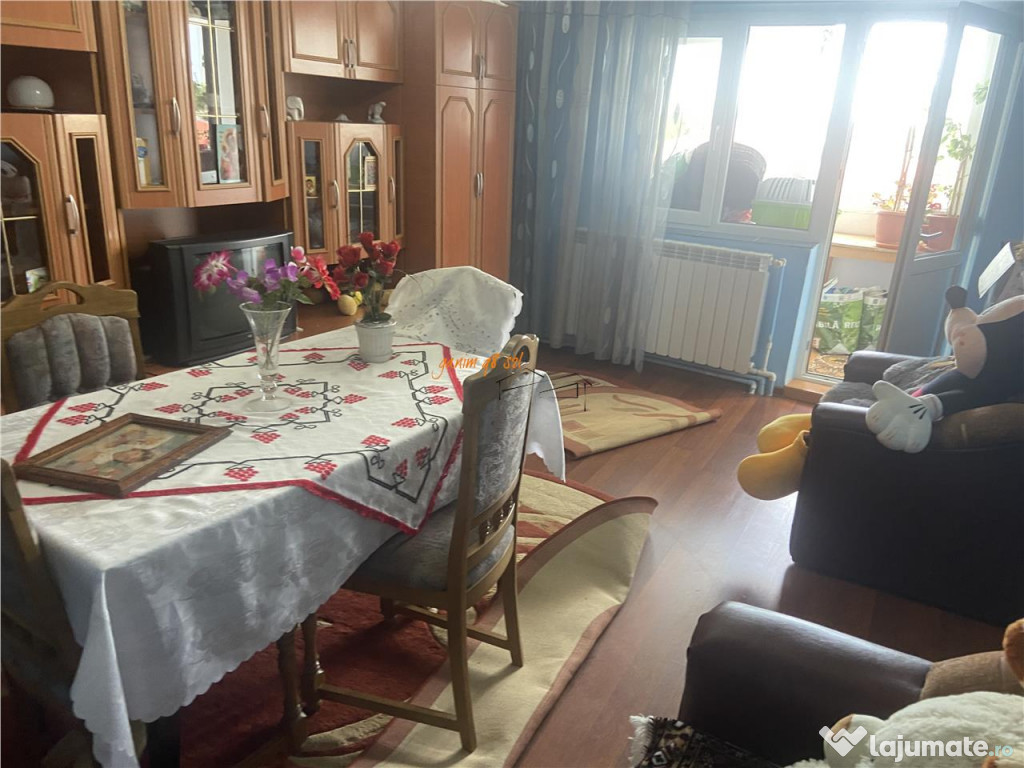 Apartament 3 camere , zona b-dul Brailei - hipermarket Kaufl