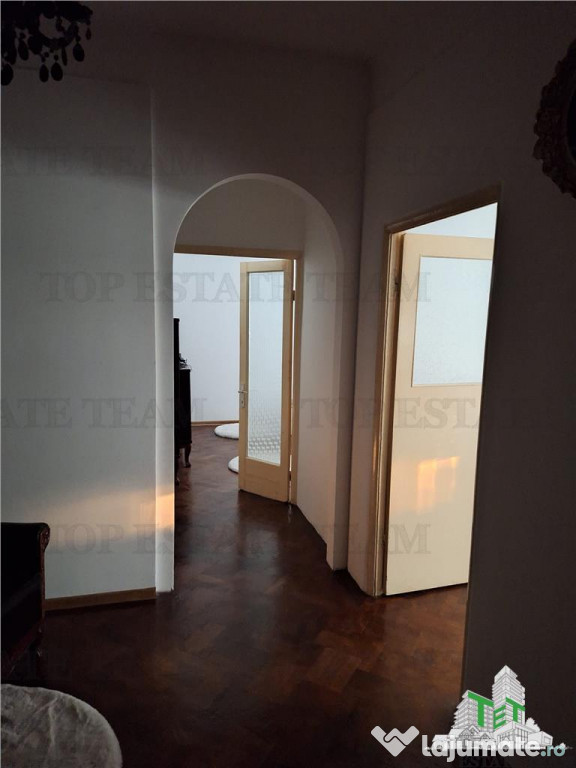 Apartament Ultracentral cu Posibilitati Multiple de Utilizar