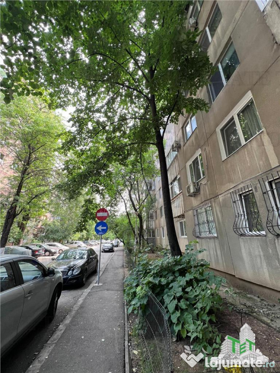 Apartament de 3 camere, 70mp,confort 1 sporit, in bloc din 1
