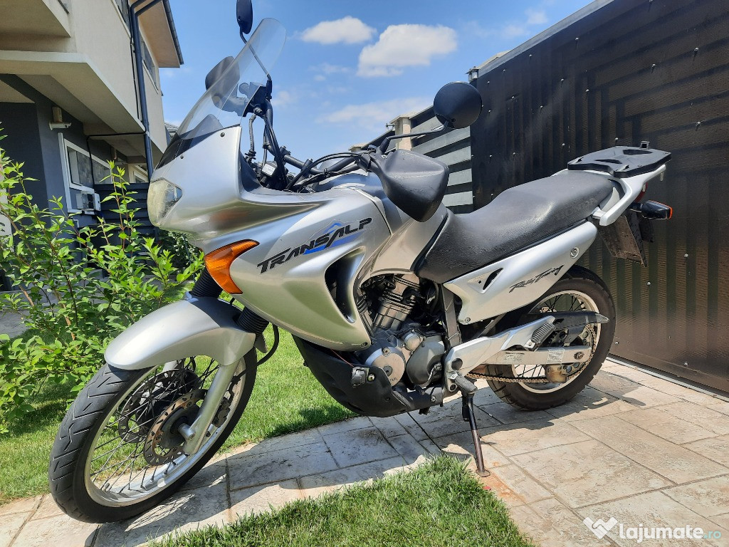 Honda Transalp XL650V